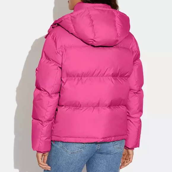 New💗Coach Short Down Puffer. Color: Pink - Picture 3 of 5